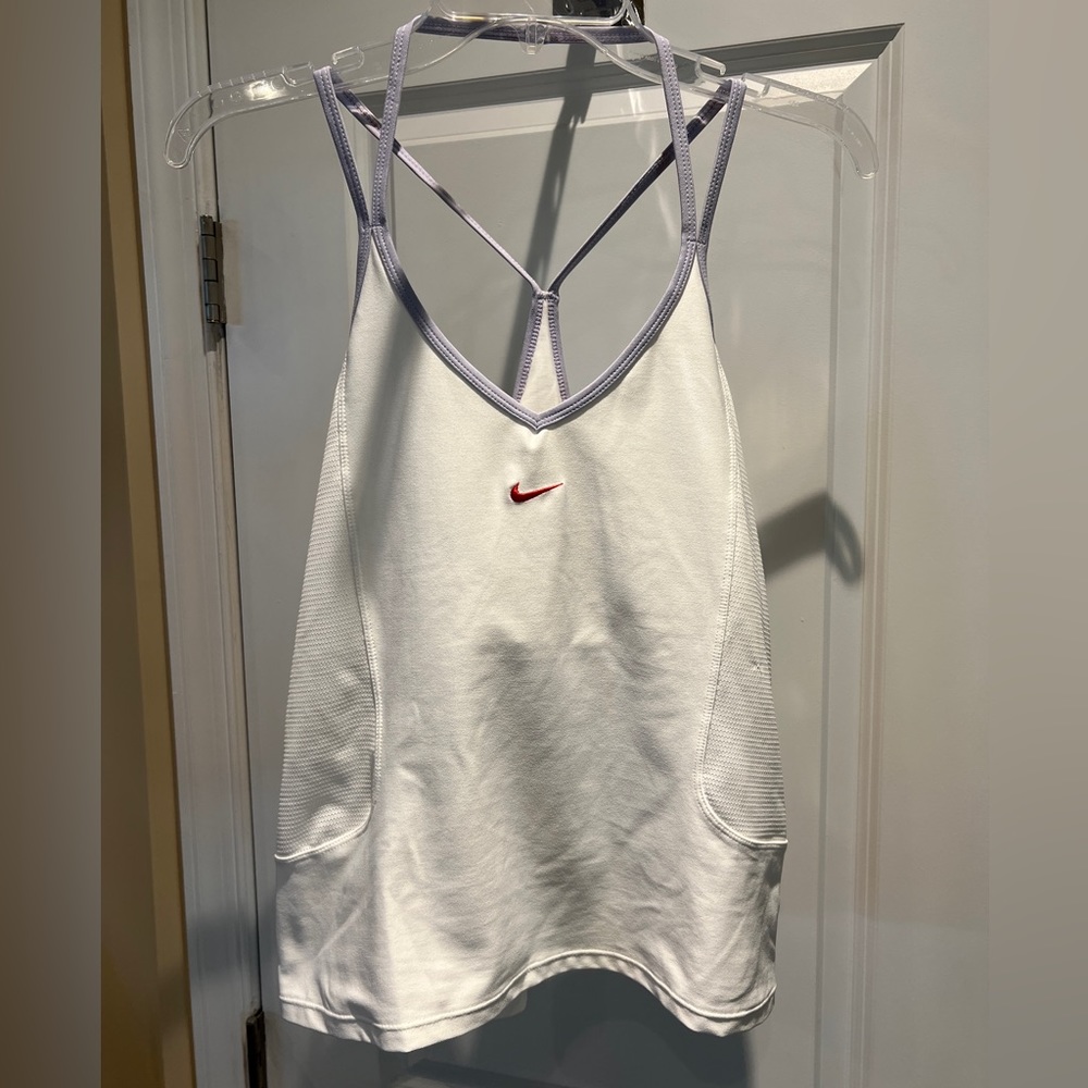 Nike Tennis NWT
